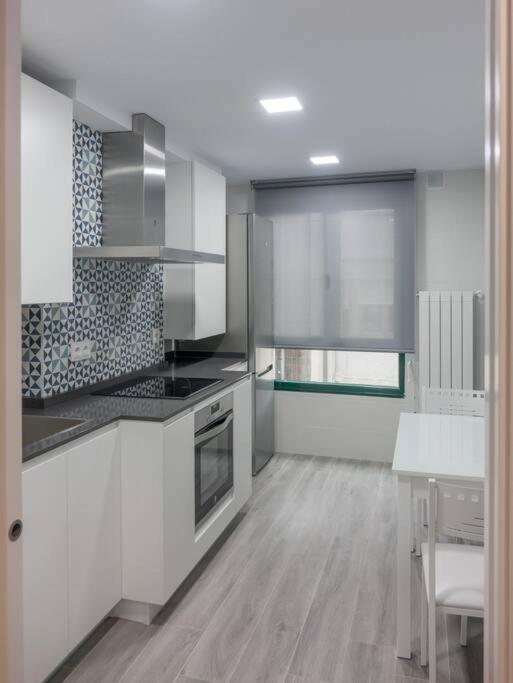 Sakura Homes Ponferrada Centro 8 Plazas Esterno foto