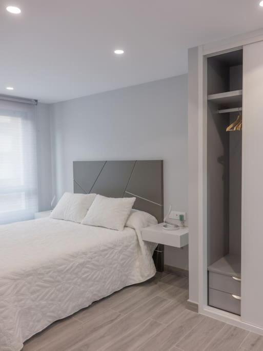 Sakura Homes Ponferrada Centro 8 Plazas Esterno foto
